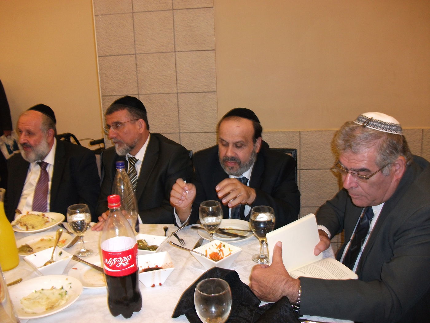 הרב דרעי חיתן, הצמרת התייצבה / גלריה