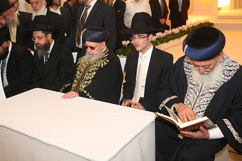 בחתונת בתו של הרב משה יוסף: דרעי וישי, אולמרט ובן-דוד