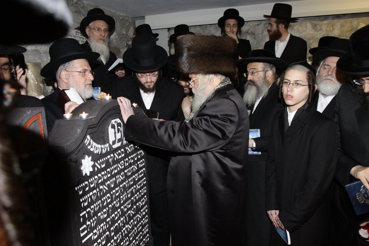 מסע היסטורי: האדמו"ר ממונקאטש שבת בעיירה