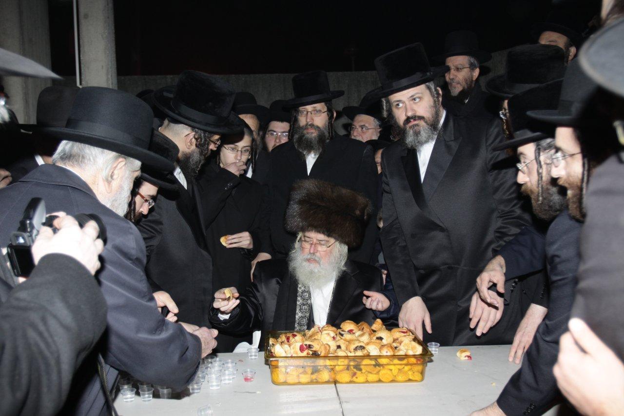 מסע היסטורי: האדמו"ר ממונקאטש שבת בעיירה