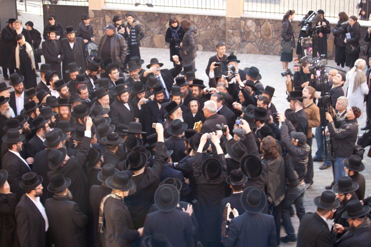 מסע היסטורי: האדמו"ר ממונקאטש שבת בעיירה