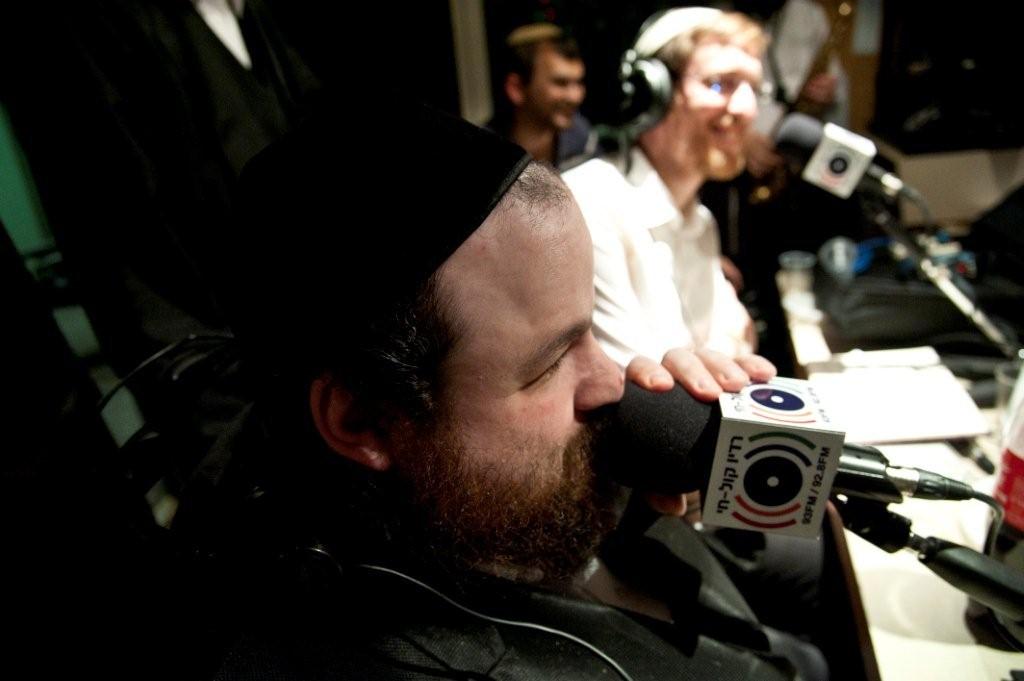 צפו בוידאו: יצחק מאיר השיק אלבום, ידידיה עשה כבוד