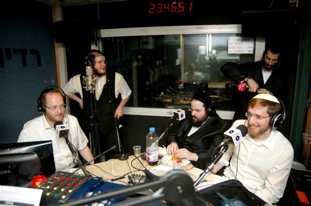 צפו בוידאו: יצחק מאיר השיק אלבום, ידידיה עשה כבוד