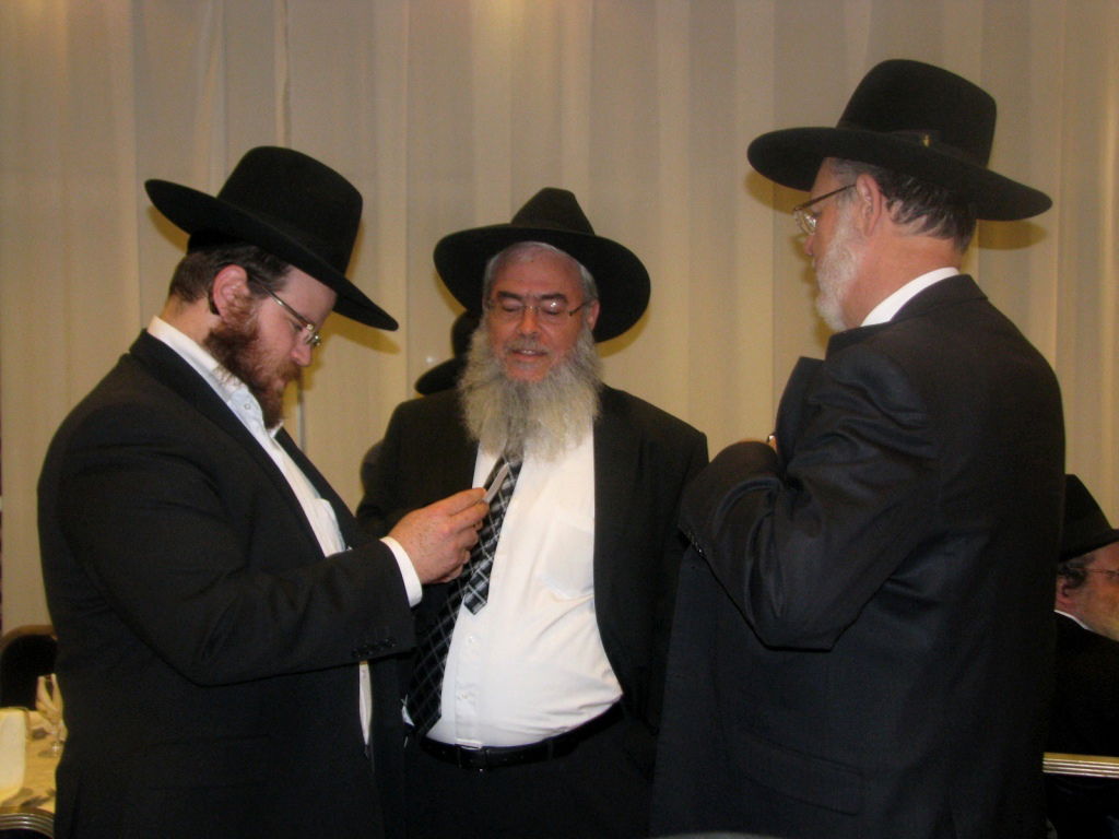 צפו בגלריה: כולם חגגו עם הרב מרדכי בלוי