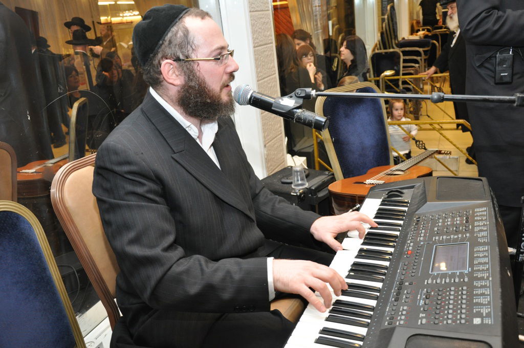 צפו בגלריה: כולם חגגו עם הרב מרדכי בלוי