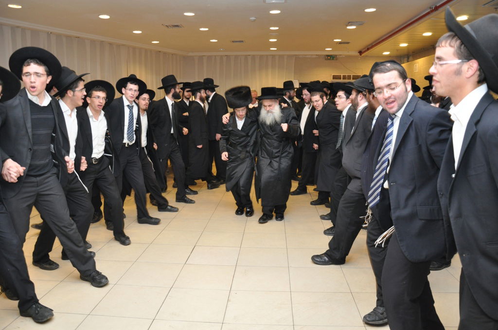 צפו בגלריה: כולם חגגו עם הרב מרדכי בלוי