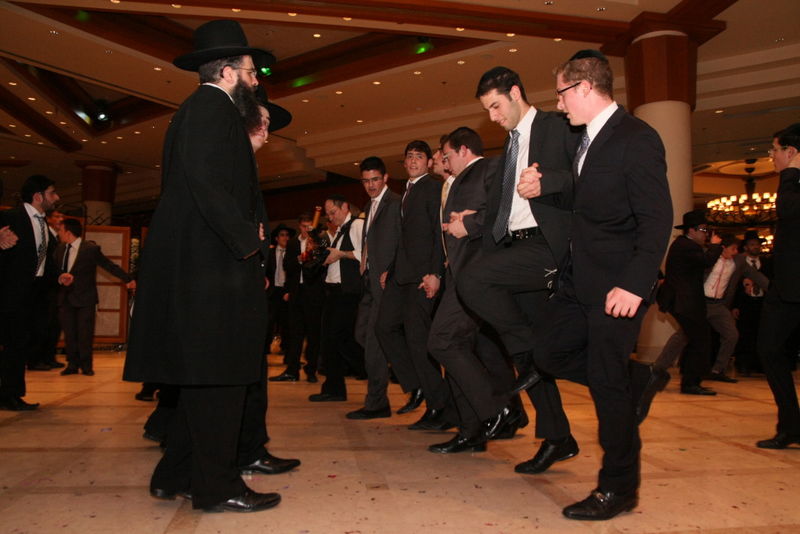 גלריה: חתונת בנו של הזמר דדי גראוכר