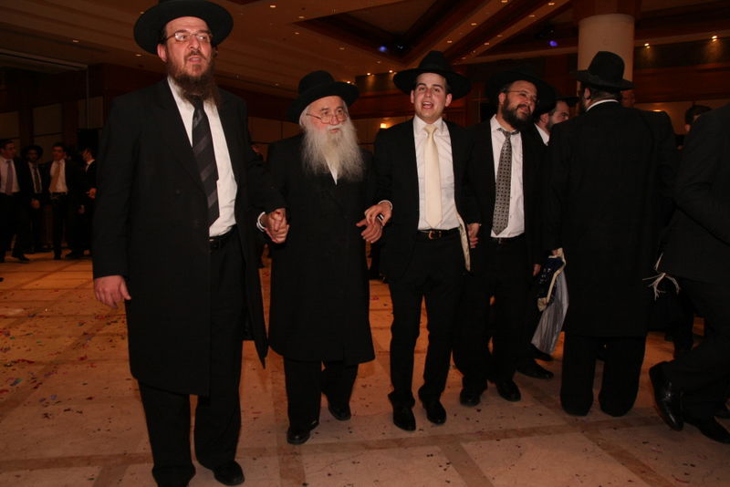 גלריה: חתונת בנו של הזמר דדי גראוכר