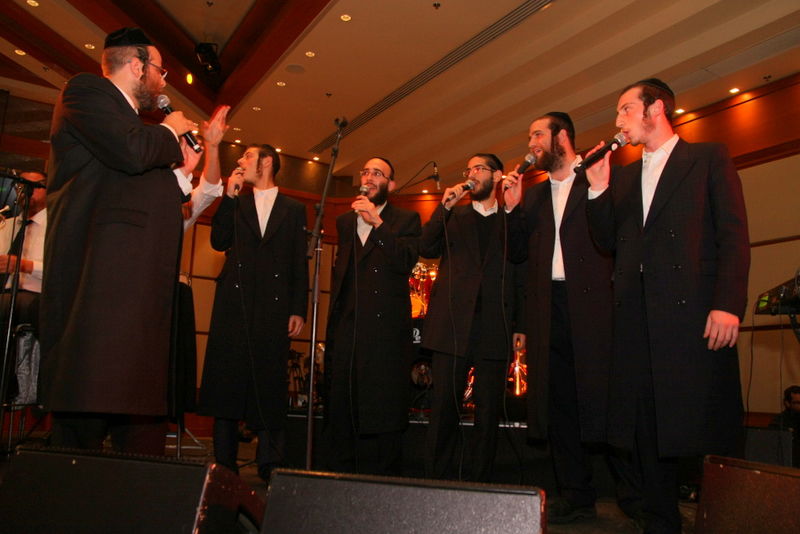 גלריה: חתונת בנו של הזמר דדי גראוכר