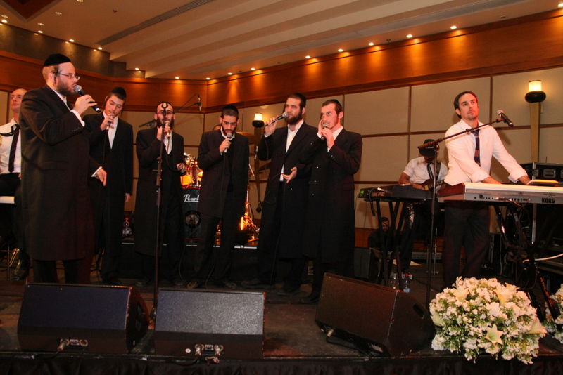 גלריה: חתונת בנו של הזמר דדי גראוכר