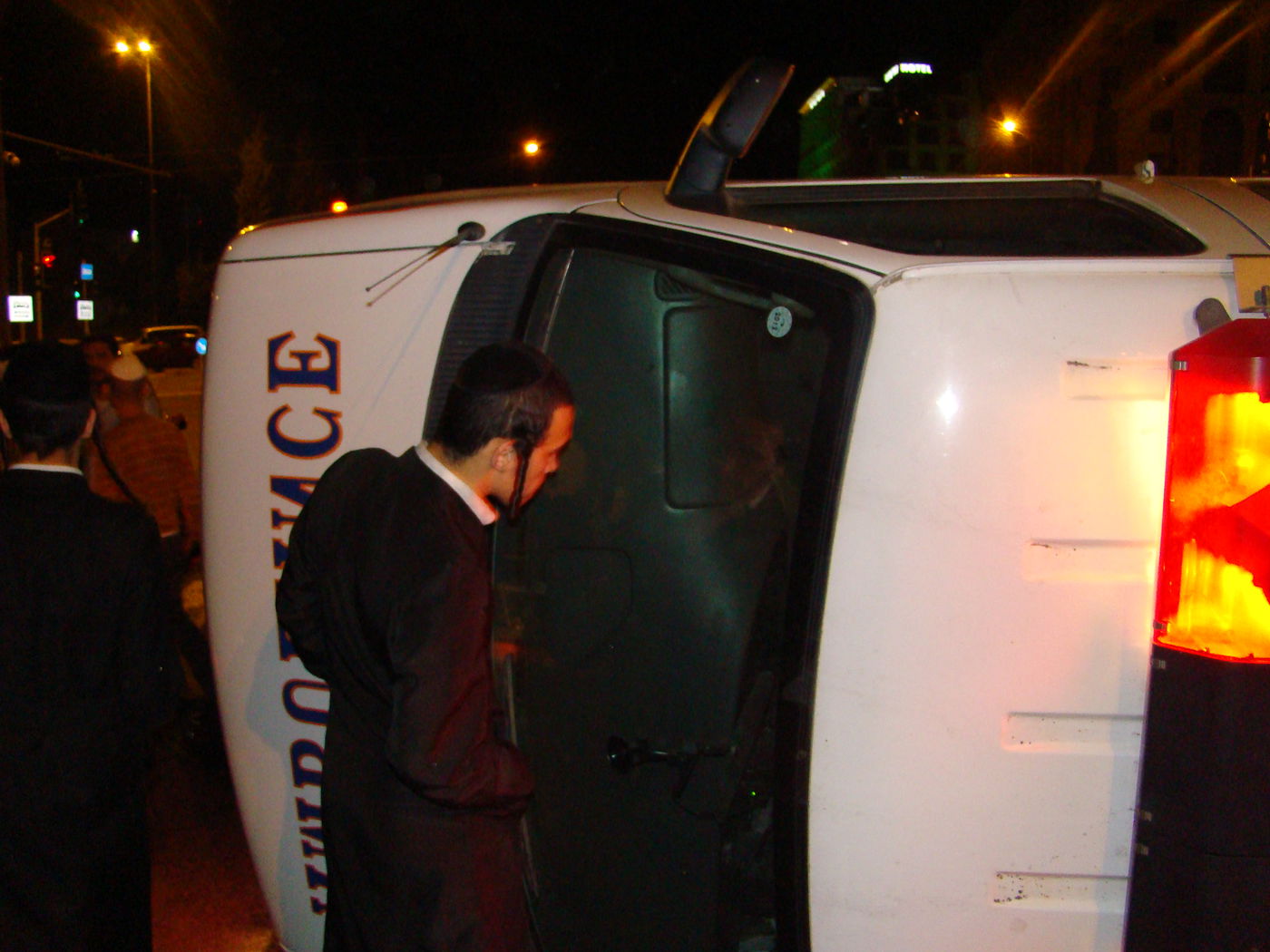 נס בירושלים: אמבולנס התהפך, אין נפגעים