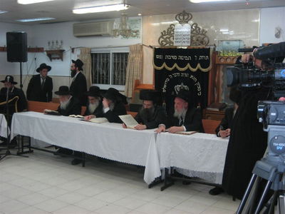 תיעוד נדיר: הגרי"ש אלישיב בסיום הש"ס