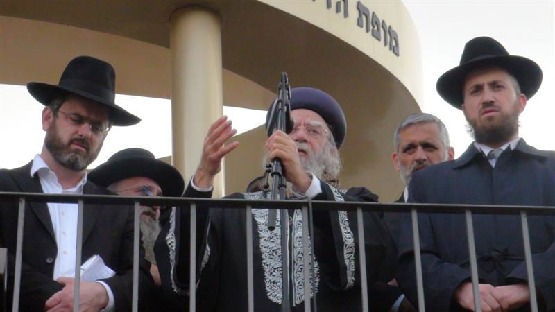 מפריז לירושלים: הלווית הרב משאש זצ"ל