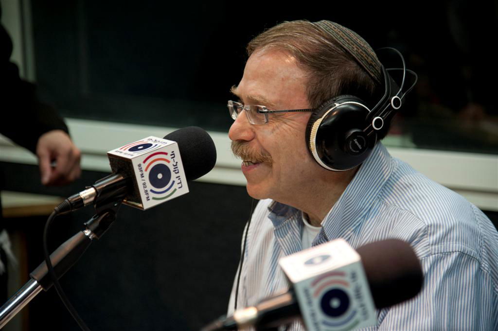 צפו: אבישי רוזן הקפיץ את האולפן