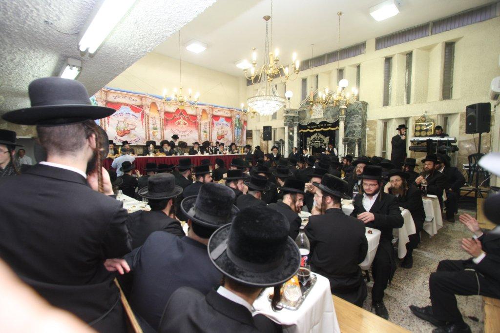 שמחת פדיון הבן לנין האדמו"ר מנדבורנא