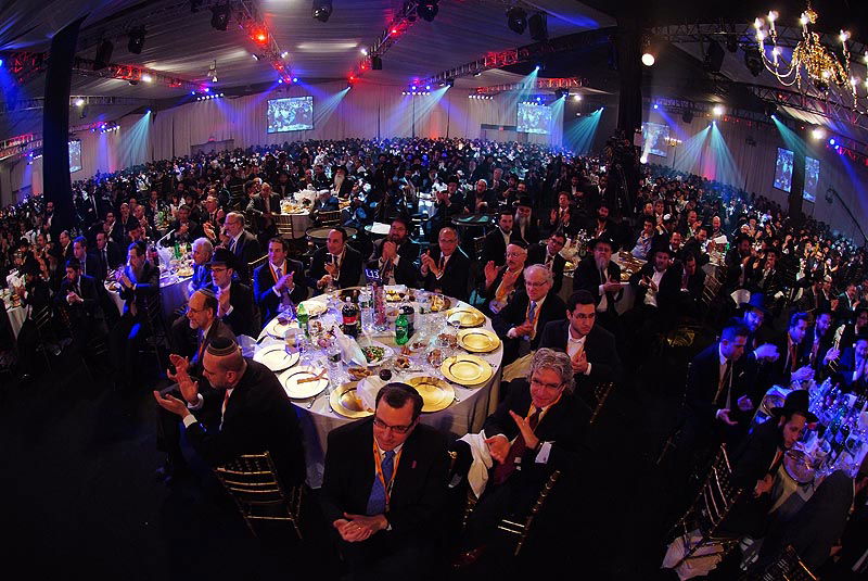 4,000 שלוחי חב"ד במפגן עוצמתי