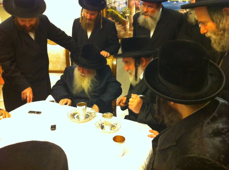 כיכר היום: שיח צדיקים