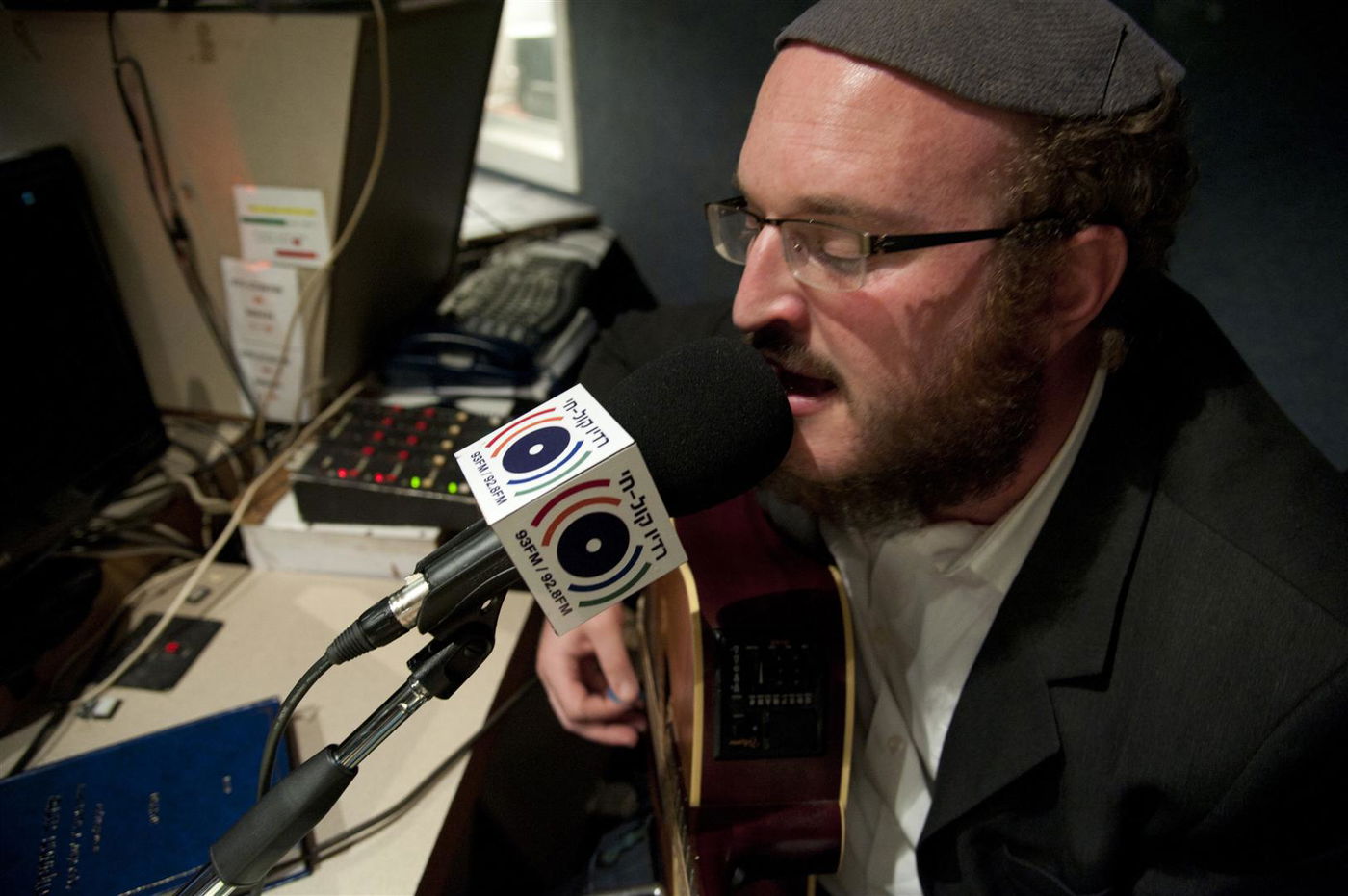 צפו: קרליבך הגיע ל"קול חי"