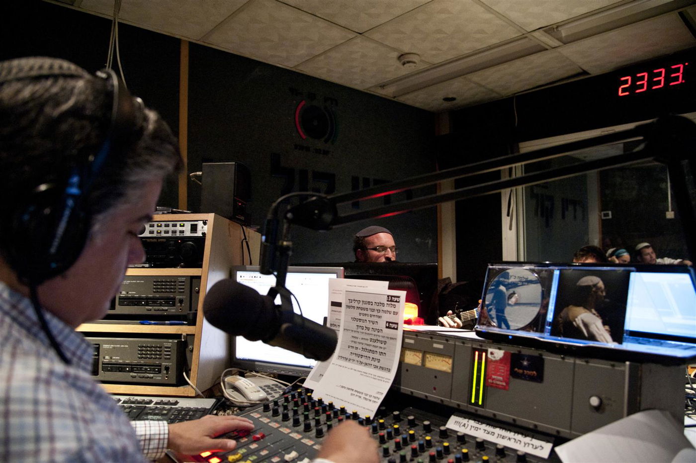 צפו: קרליבך הגיע ל"קול חי"