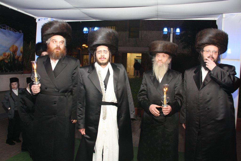 צפו בגלריה: חתונת נכד האדמו"ר מסערט ויז'ניץ זצ"ל