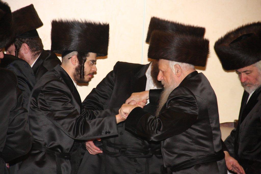 צפו בגלריה: חתונת נכד האדמו"ר מסערט ויז'ניץ זצ"ל