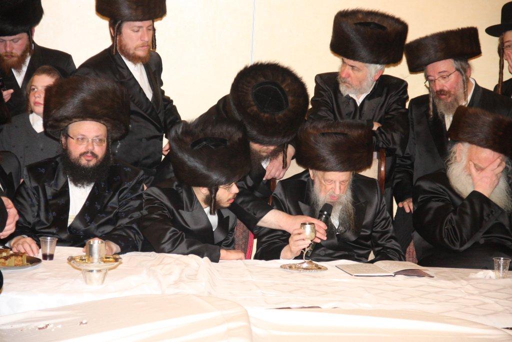 צפו בגלריה: חתונת נכד האדמו"ר מסערט ויז'ניץ זצ"ל