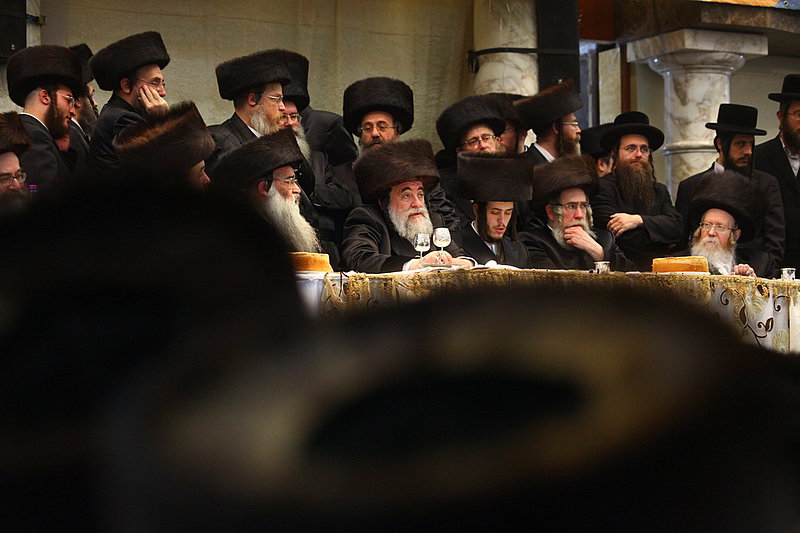 ענבי הגפן בענבי הגפן: חתונה היסטורית בחצר ויז'ניץ ●  תיעוד