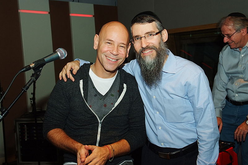 צפו בגלריה: אברהם פריד מארח את רמי קלינשטיין