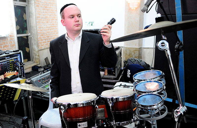 'ראש-השנה לחסידות': אלפים חגגו בהתוועדות בכפר-חב"ד