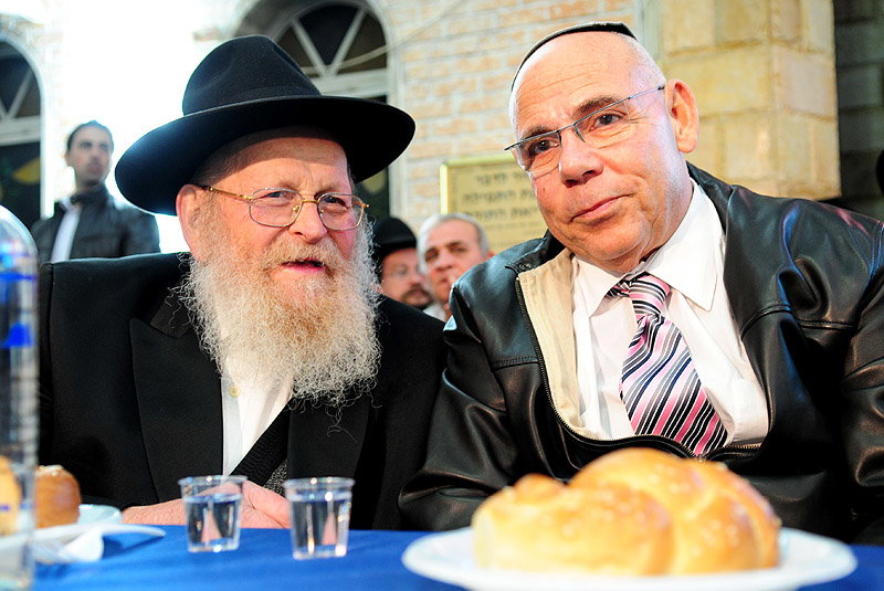 'ראש-השנה לחסידות': אלפים חגגו בהתוועדות בכפר-חב"ד