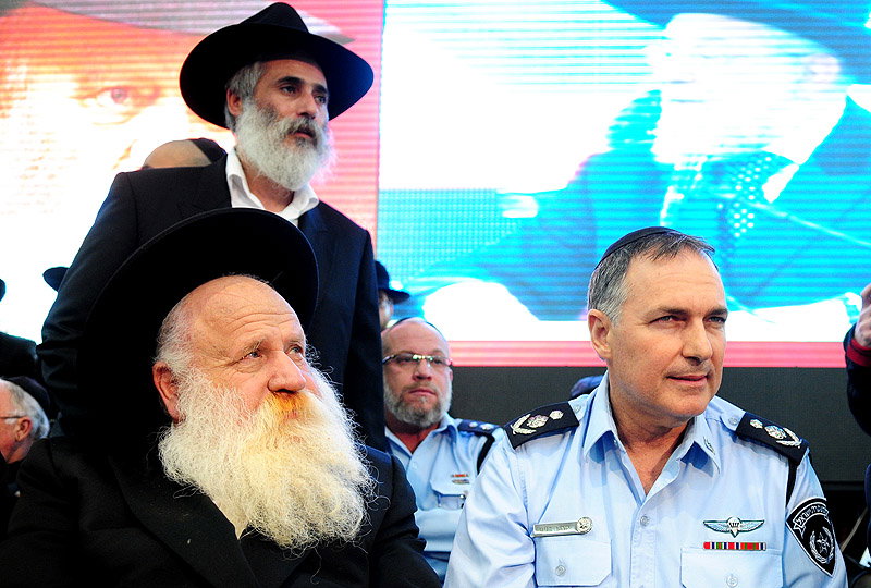 'ראש-השנה לחסידות': אלפים חגגו בהתוועדות בכפר-חב"ד