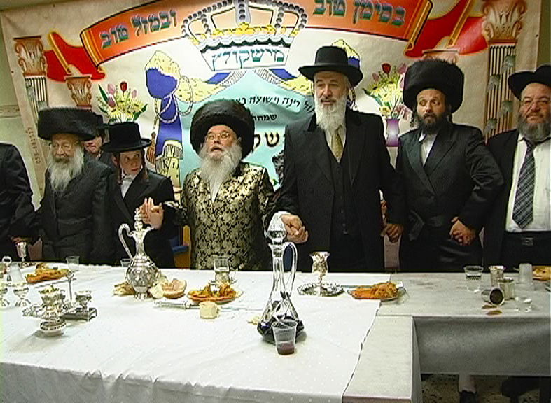 צפו בתמונות: שמחת בית מישקולץ