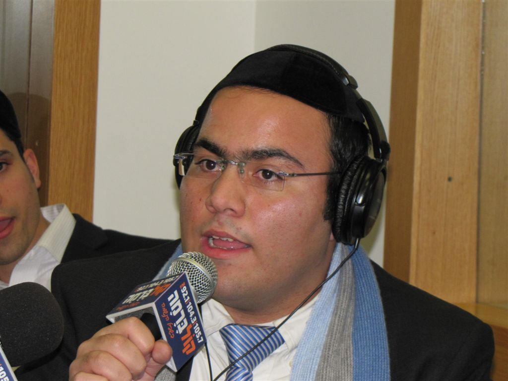 בריו חקשור חי