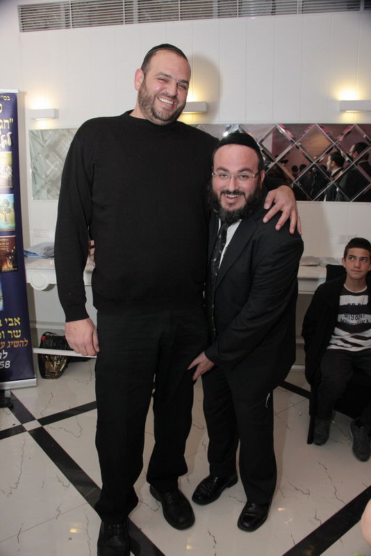 אבא יש רק אחד