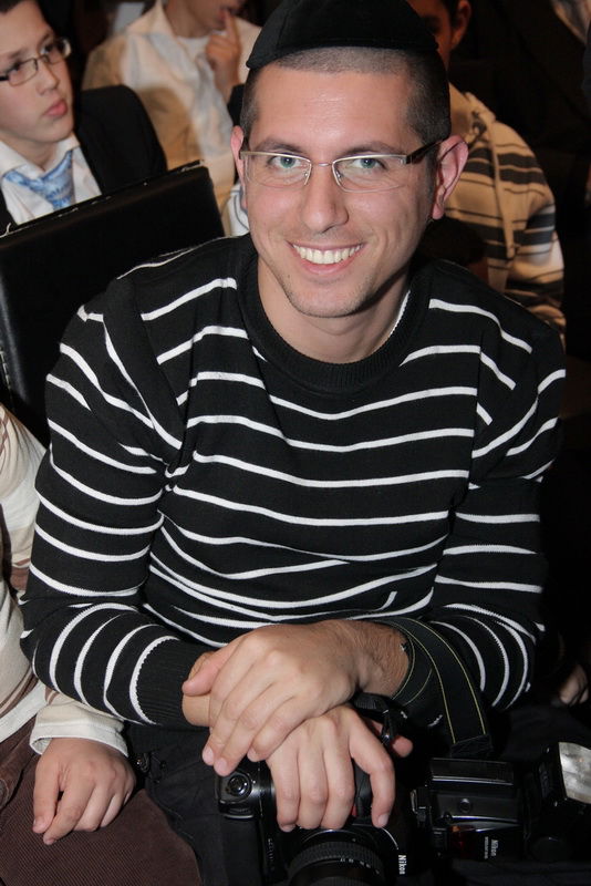 אבא יש רק אחד