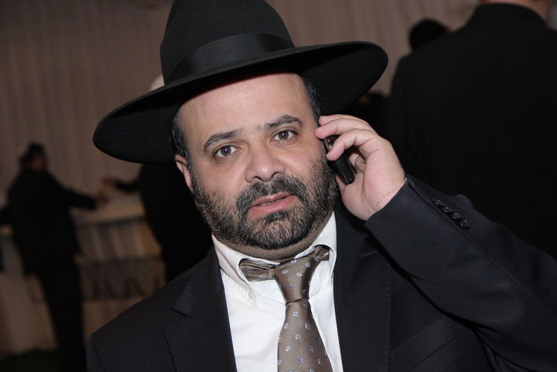 בעיצומם של ימי ההסתה: שרים ורבנים מחבקים את ראש-העיר