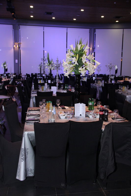 בעיצומם של ימי ההסתה: שרים ורבנים מחבקים את ראש-העיר