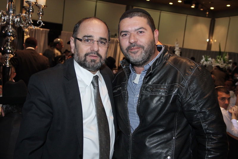 בעיצומם של ימי ההסתה: שרים ורבנים מחבקים את ראש-העיר