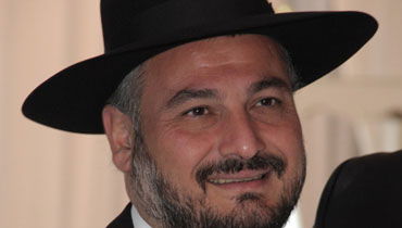 משה אבוטבול, השבוע