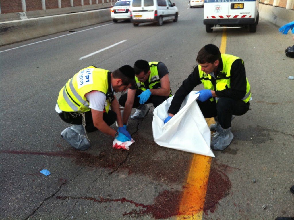 אסון בכביש 40: חרדי רוכב קטנוע נהרג בתאונת דרכים