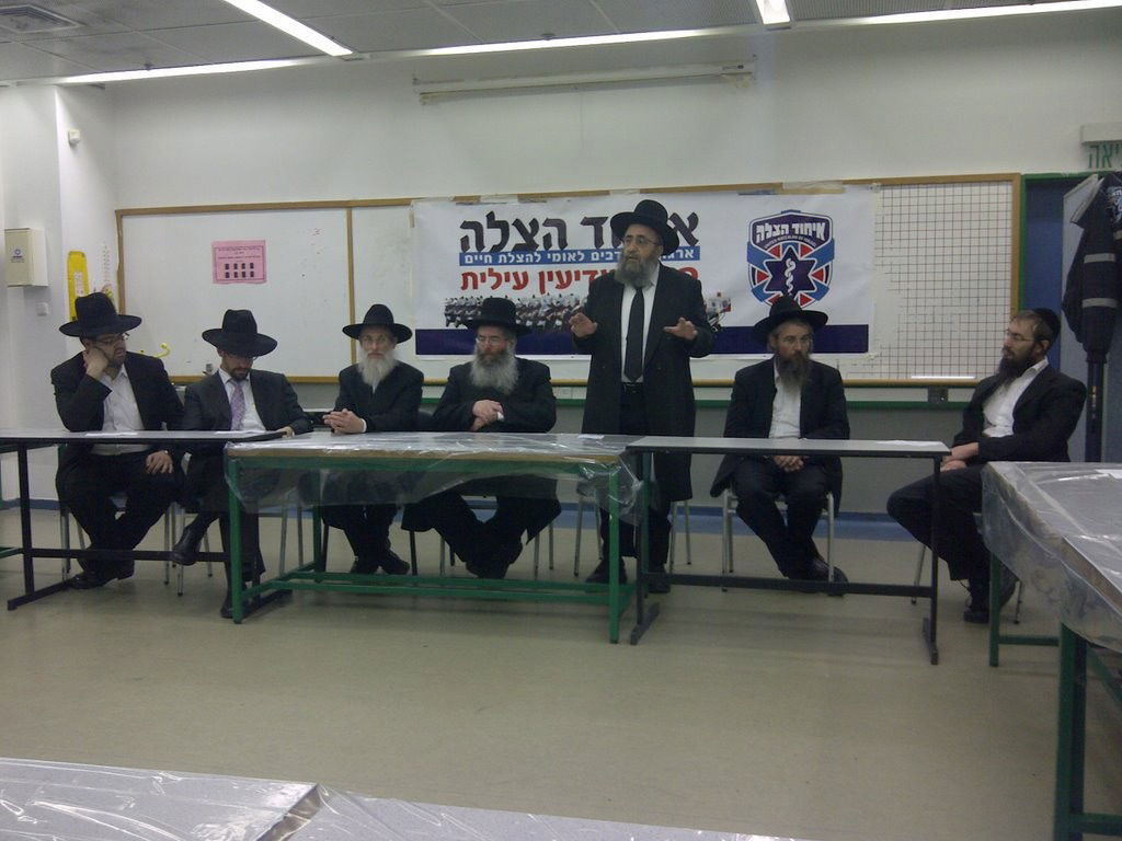 הרב קסלר: "התורה מנחה אותנו לא להתנדב במד"א"