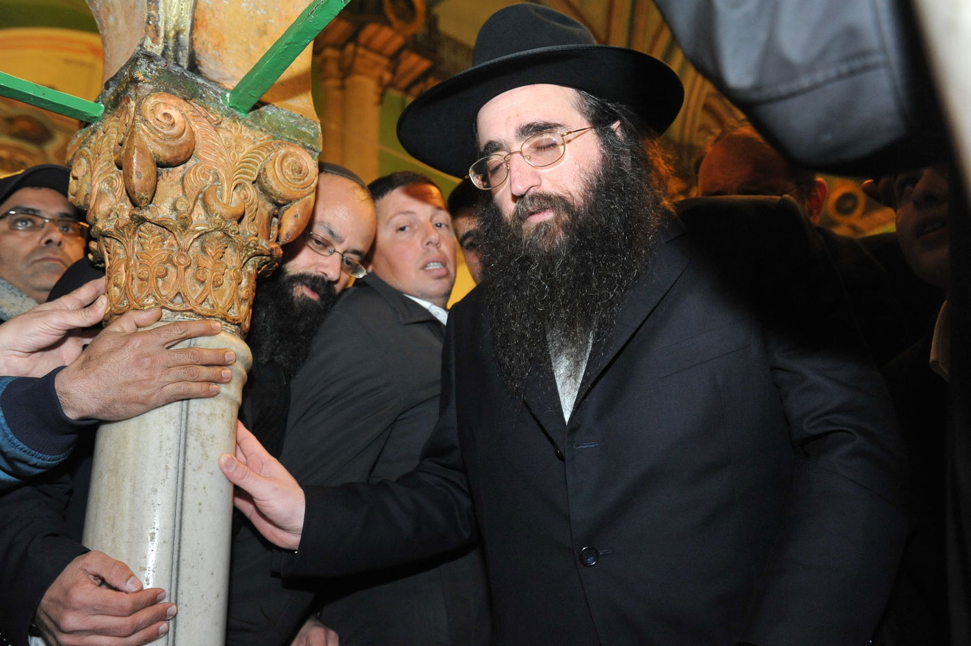 צפו: המסע של האדמו"ר רבי יאשיהו פינטו לחברון