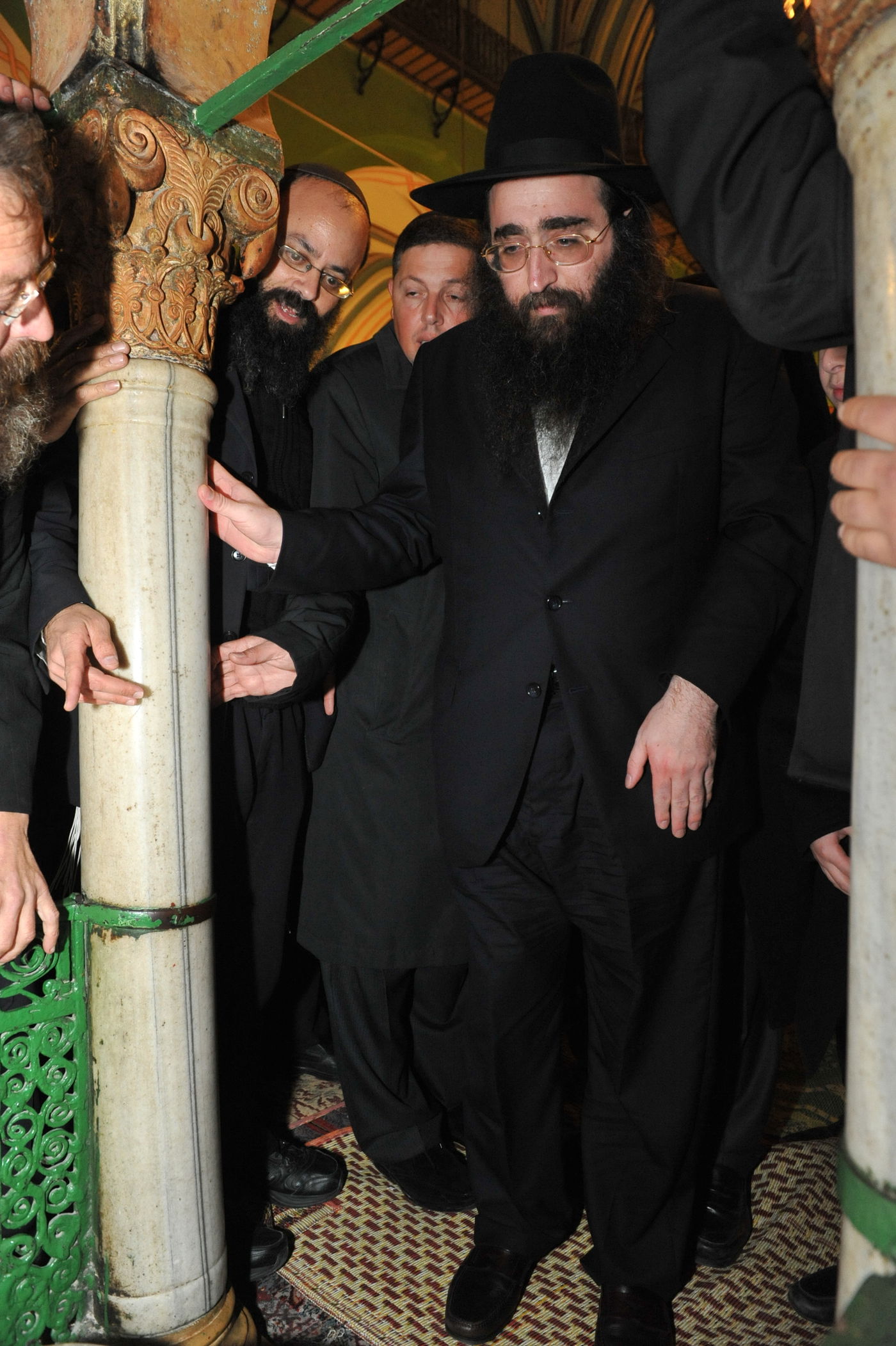 צפו: המסע של האדמו"ר רבי יאשיהו פינטו לחברון