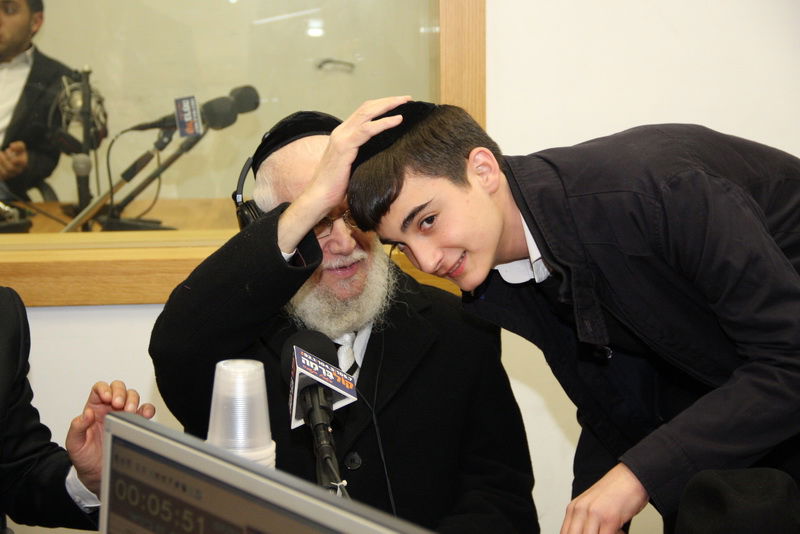 ישיבת 'כסא רחמים' על הגל