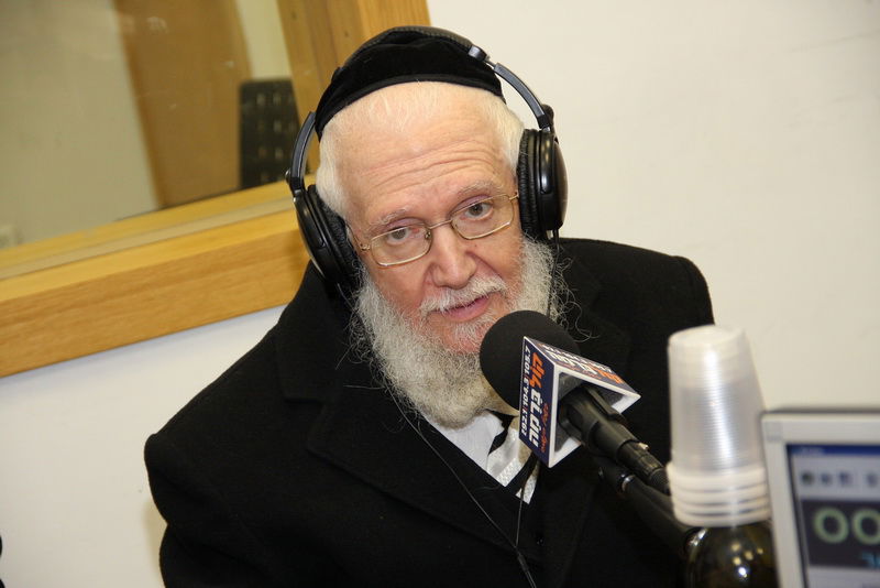 ישיבת 'כסא רחמים' על הגל