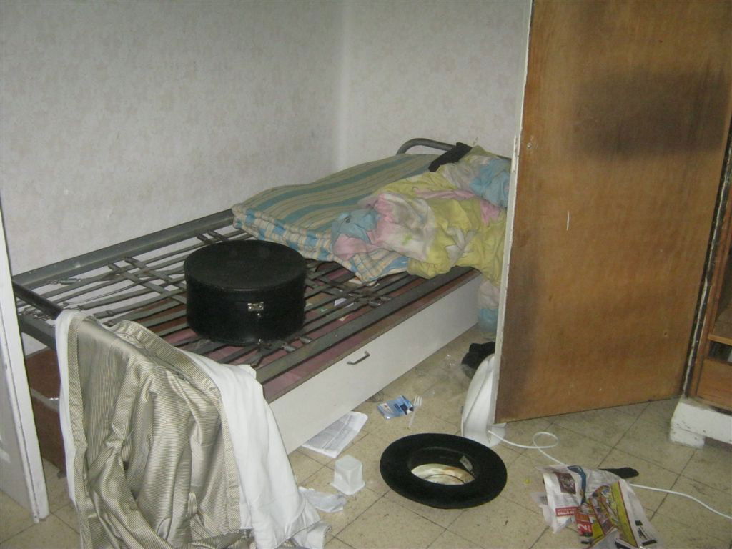 מאה שערים: קיצונים שפכו שמן דגים על נשים חרדיות שחבשו פאה