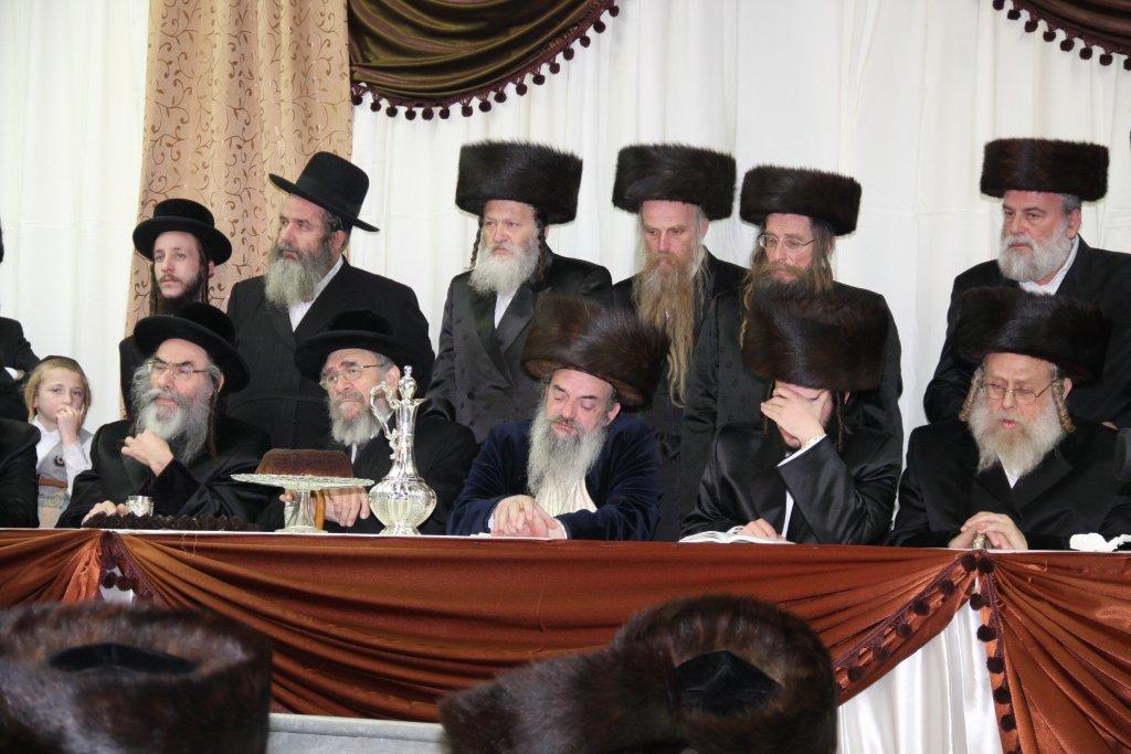 תיעוד ראשון: שמחת חתונת בית לעלוב