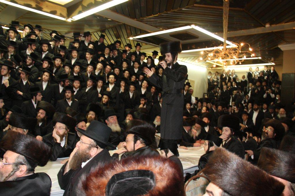 תיעוד ראשון: שמחת חתונת בית לעלוב