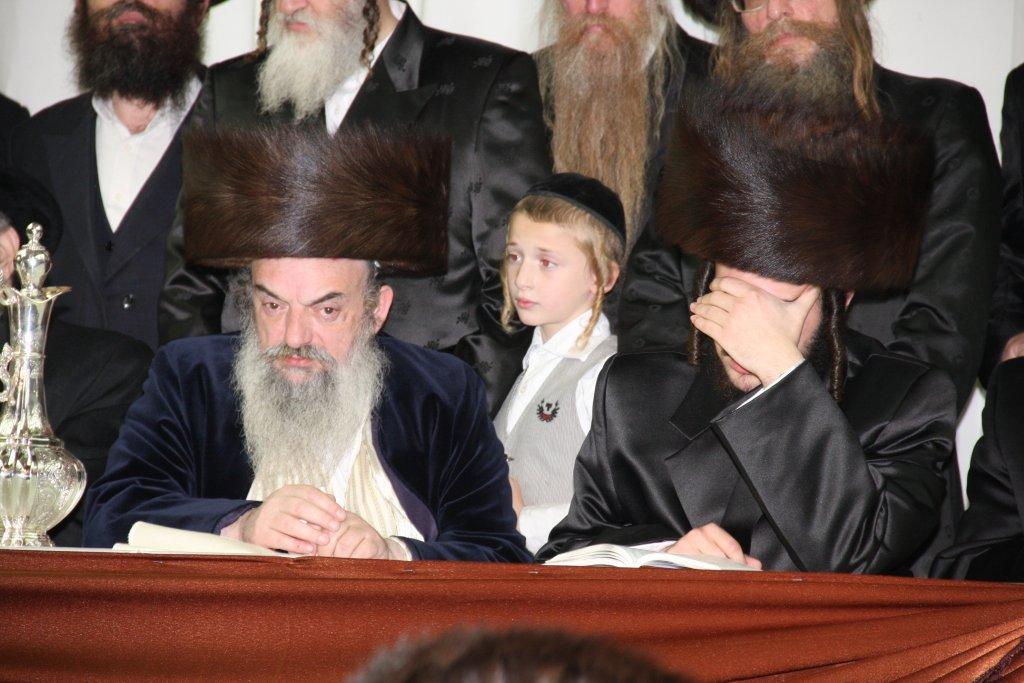 תיעוד ראשון: שמחת חתונת בית לעלוב