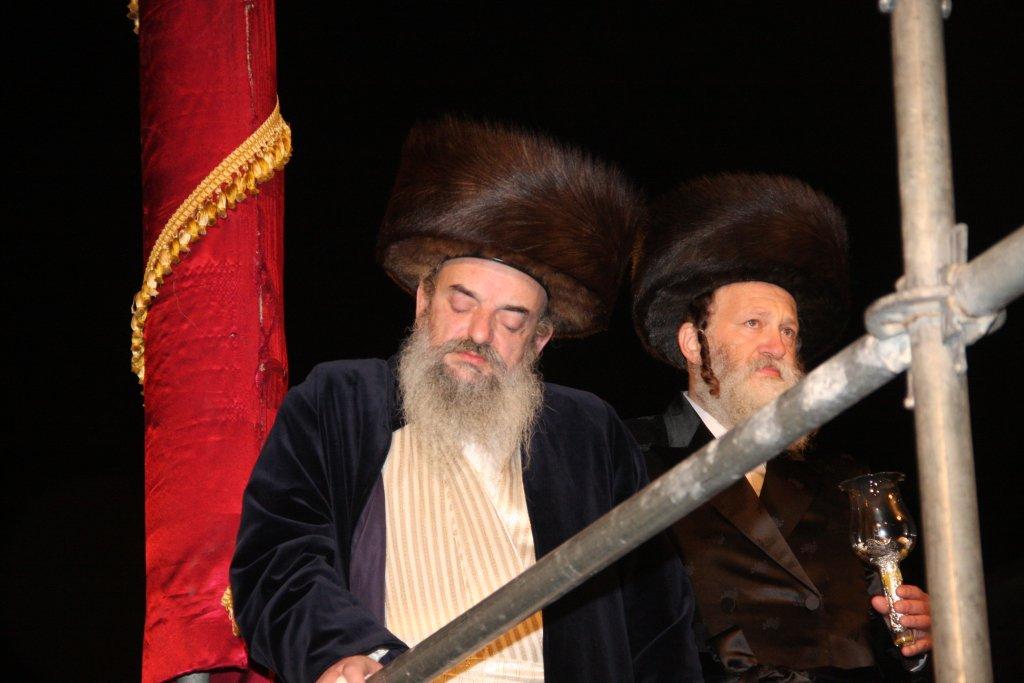 תיעוד ראשון: שמחת חתונת בית לעלוב